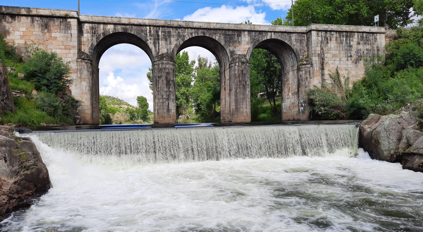 Cascata no Rio Mondego - Caldas da Felgueira